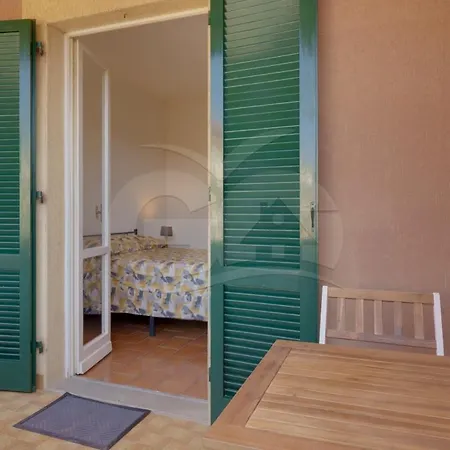 Casa Dante - Goelba Apartment Porto Azzurro
